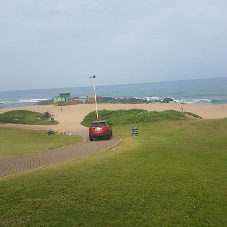 Beach Frond Apartment Amanzimtoti Exteriör bild