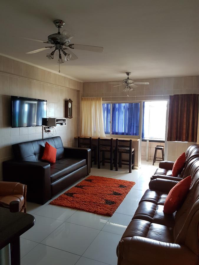 Beach Frond Apartment Amanzimtoti Exteriör bild
